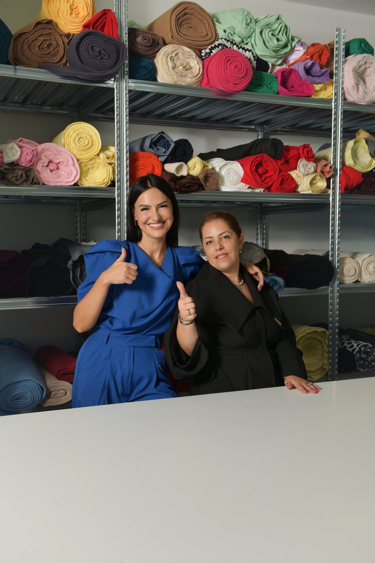 Saudeza Lami with a colleague in the SAUDEZA studio